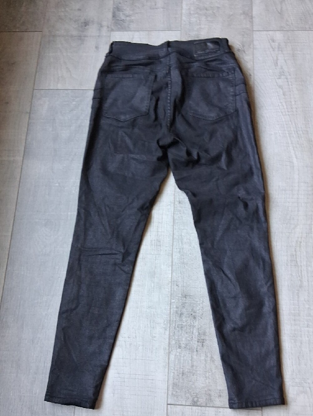 Seven7 Black Coated Skinny Jeans Faux Leather Look Size 10 - Picture 5 of 9
